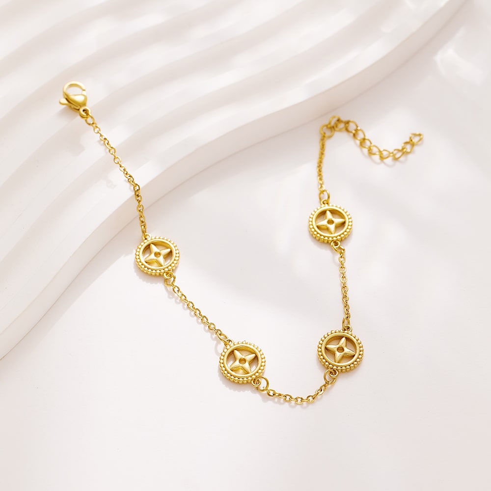 Vintage Style 18k Gold Plated Leaf Clover Chain Bracelet