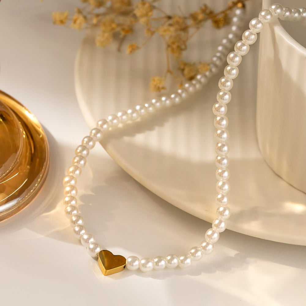 316 Stainless Steel 18K Gold Plated White Bead Necklace | Small Gold Heart Pendant Minimalist Jewelry