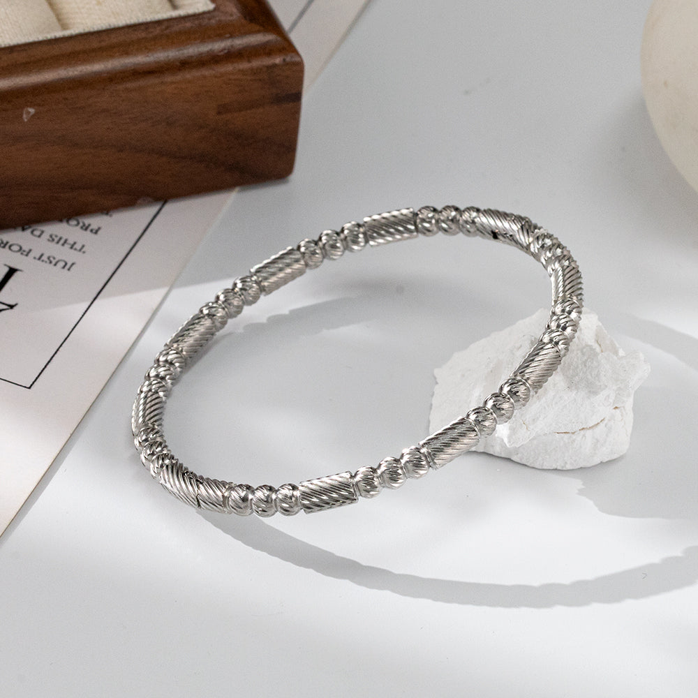 316 Stainless Steel 18K Bamboo Engraved Bracelet | Sparkling Clasp Design