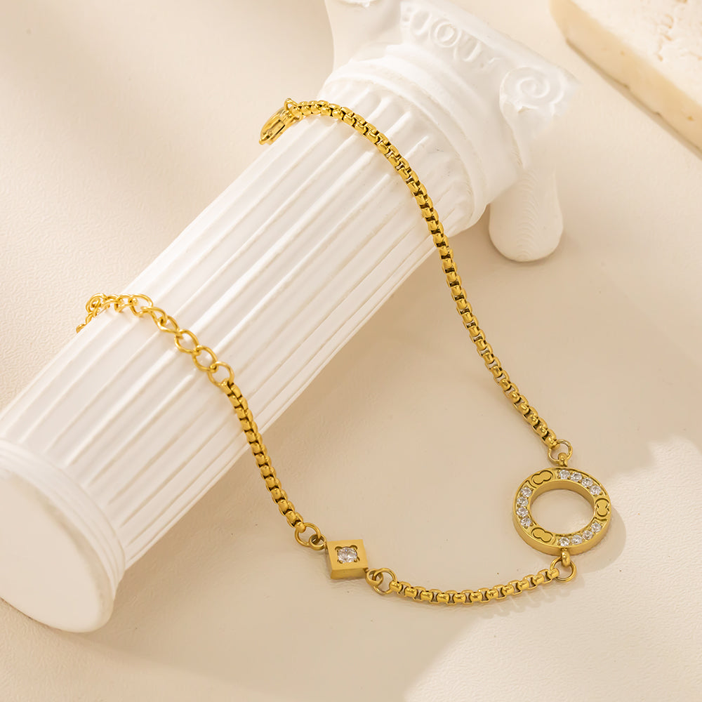 18K Gold Plated 316 Stainless Steel Bracelet with Round Crystal Pave Pendant – Waterproof & Hypoallergenic