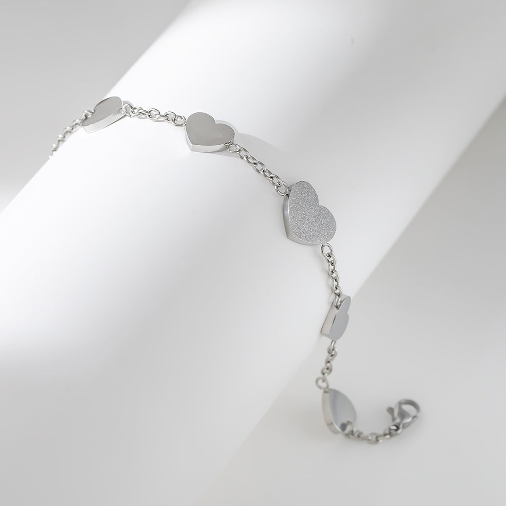 Five Heart Bracelet – 316L Stainless Steel, Waterproof, Tarnish Free, Hypoallergenic & 18K Gold Plated