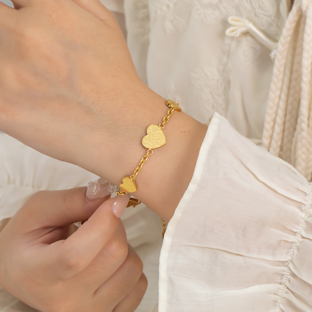Five Heart Bracelet – 316L Stainless Steel, Waterproof, Tarnish Free, Hypoallergenic & 18K Gold Plated