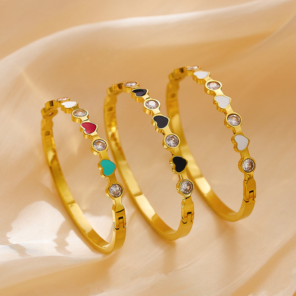 Edelstahlplattiertes 18 Karat Gold-Herz-Diamant-Armband