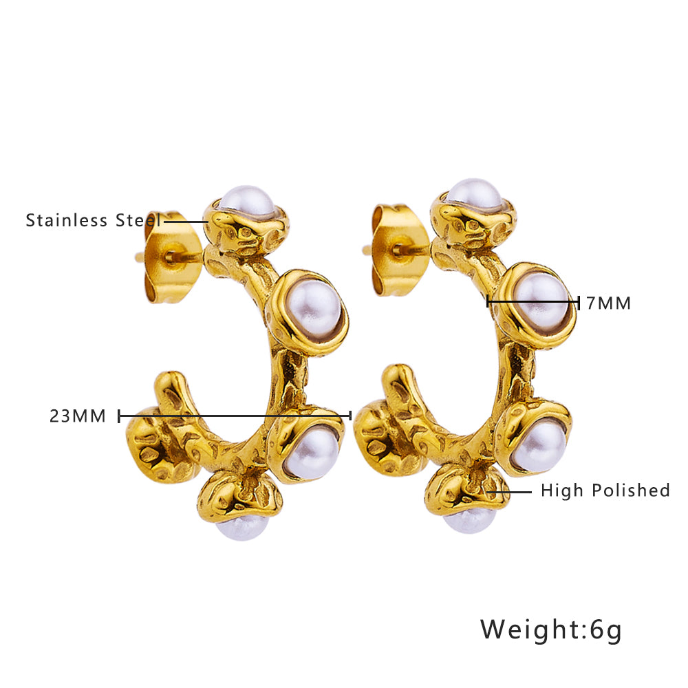 Five pearl earrings in 18-karat gold plated stainless steel