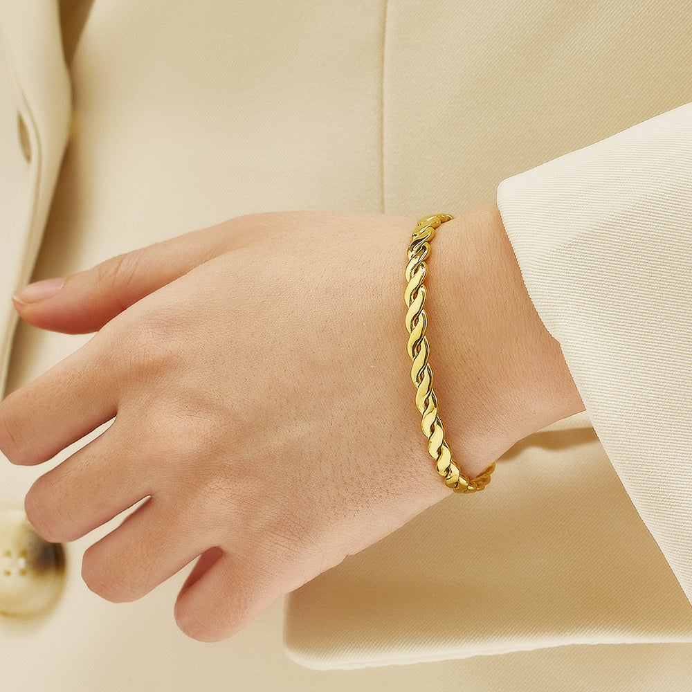 Stainless steel plated 18K gold twist C bracelet