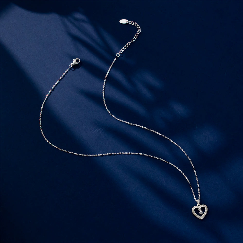 S925 Silver Sparkling Heart Zircon Necklace | Central Stone to Highlight Your Charm