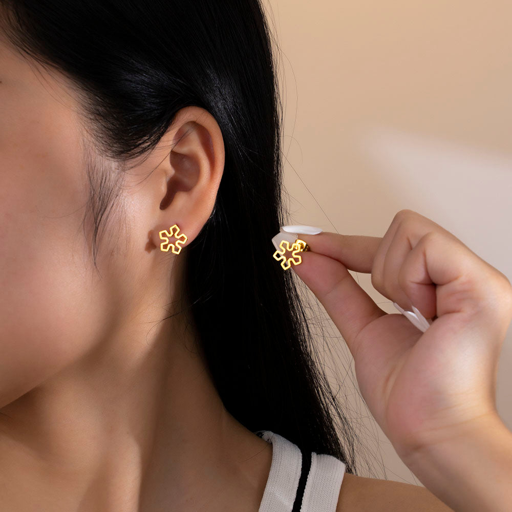 316 Stainless Steel 18K Gold Plated Hollow Flower Earrings | Elegant & Artistic Jewelry