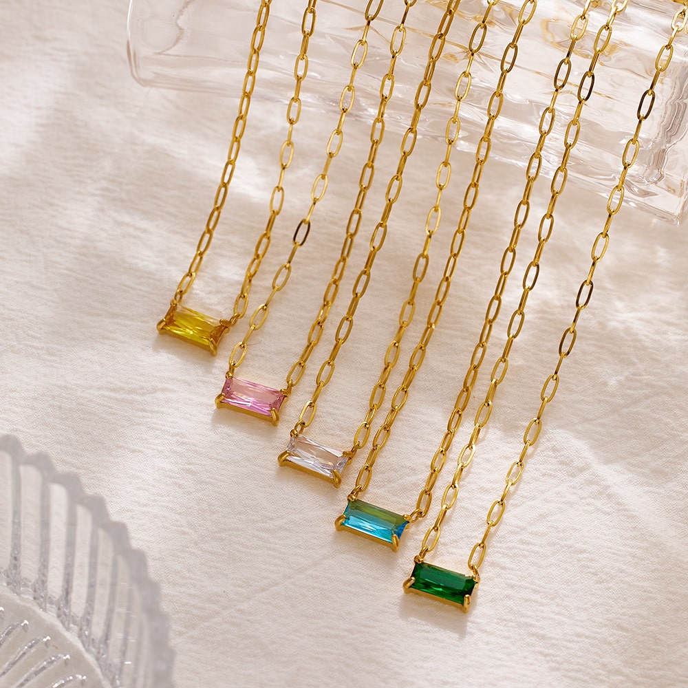 Collier d'agate de pierres précieuses plaqué or 18 carats en acier inoxydable