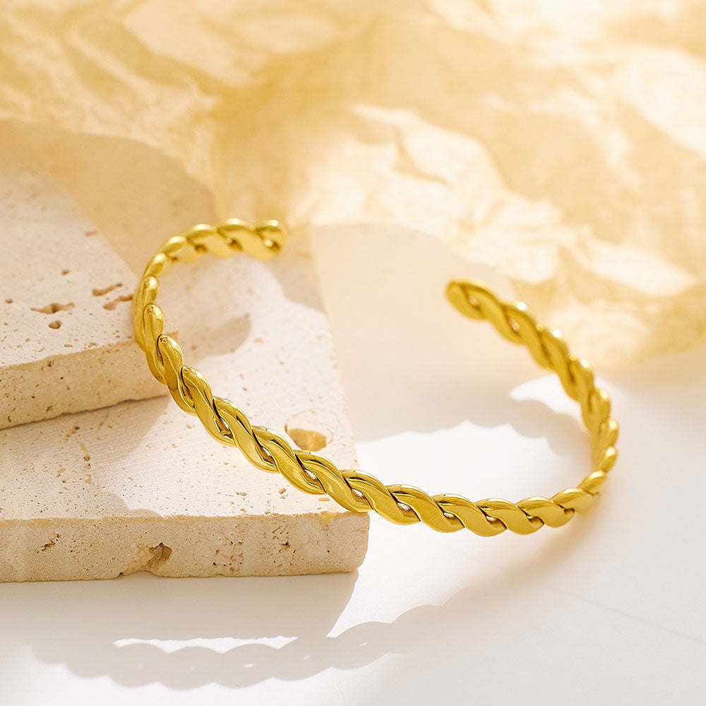 Stainless steel plated 18K gold twist C bracelet