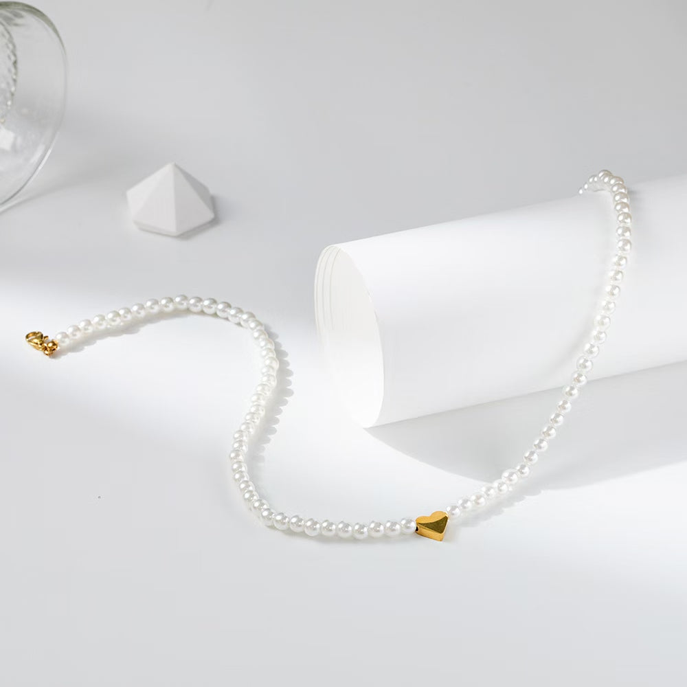 316 Stainless Steel 18K Gold Plated White Bead Necklace | Small Gold Heart Pendant Minimalist Jewelry