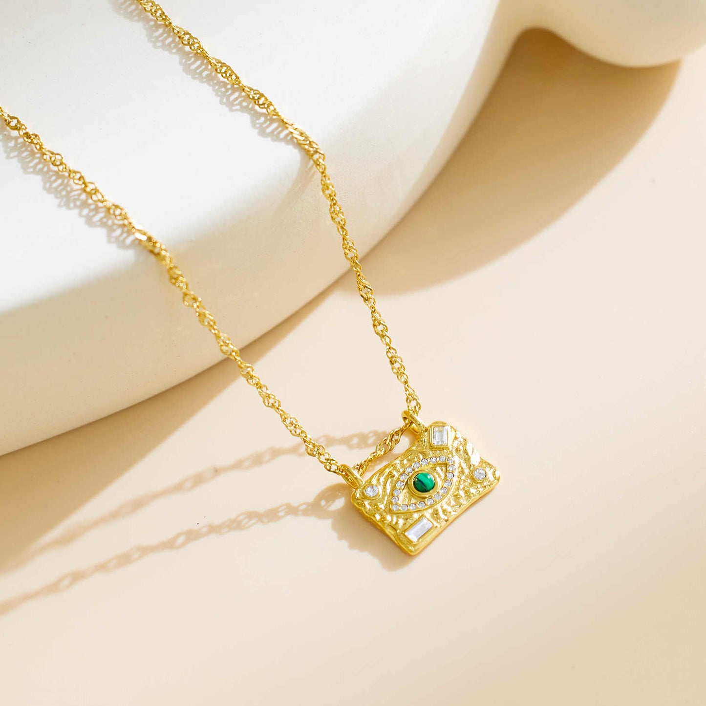 Collier de perles en acier inoxydable plaqué or 18 carats avec plaque d'agate et zircon
