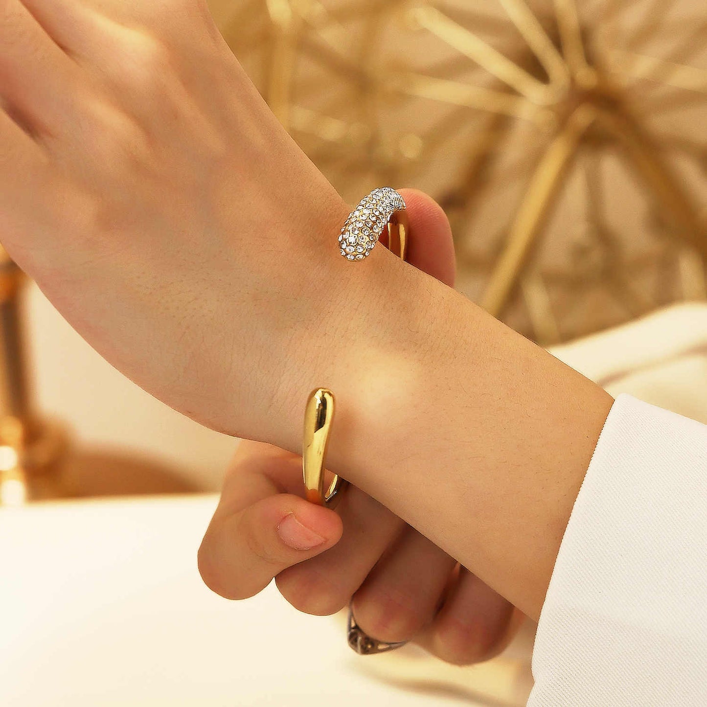 Bracelet en perles en acier inoxydable plaqué or 18 carats