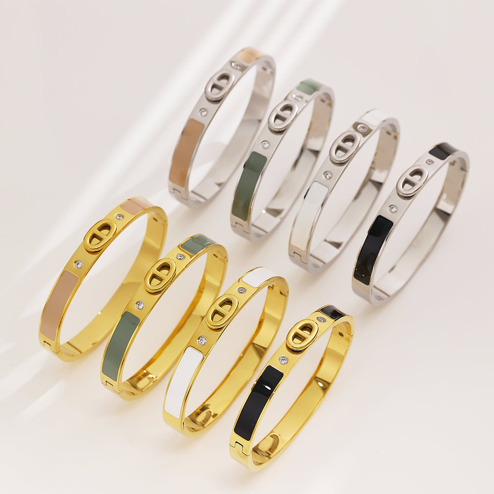 Armband aus Edelstahl mit Schweinenase und 18 Karat Goldplattierung