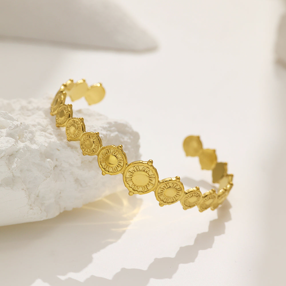 Bracelet ouvert en acier inoxydable plaqué or 18 carats