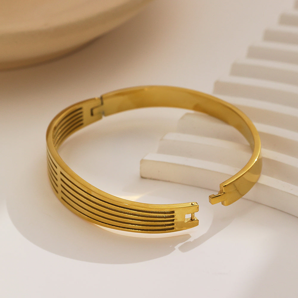 Stainless steel plated 18-karat gold stripe gold bracelet