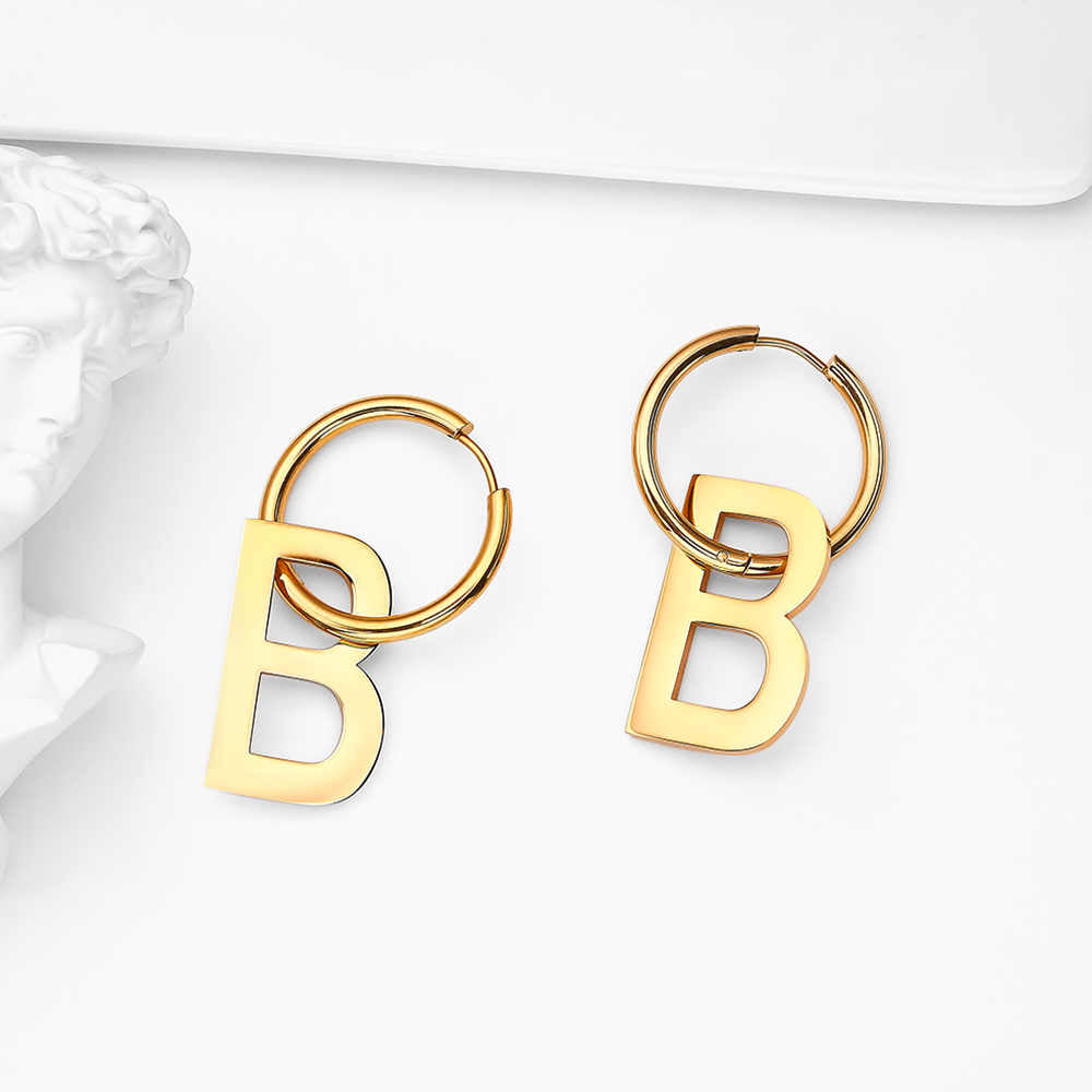 Stainless steel 18K gold plated round button letter B earrings