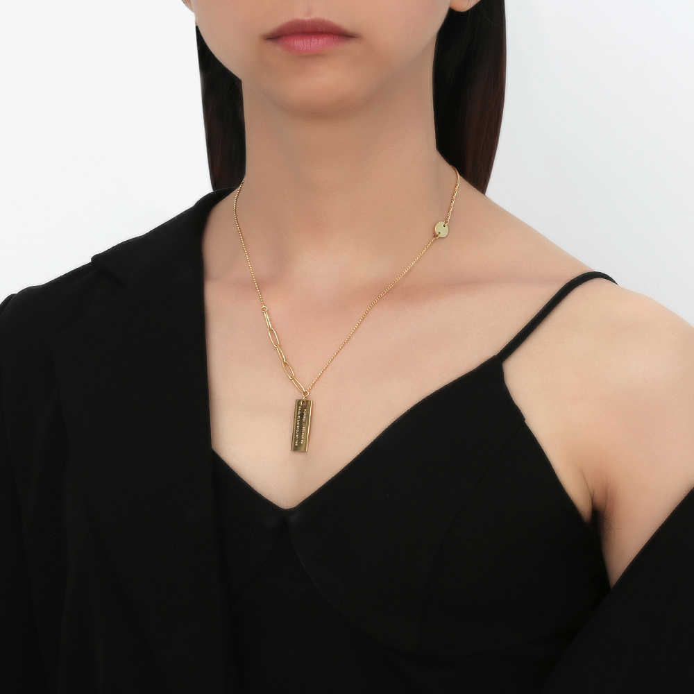 Collier étiquette en acier inoxydable plaqué or 18 carats