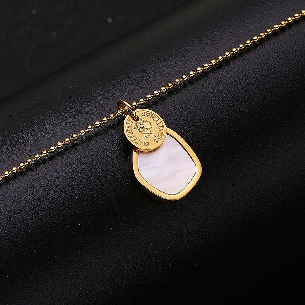 Collier pièce de monnaie en acier inoxydable plaqué or 18 carats