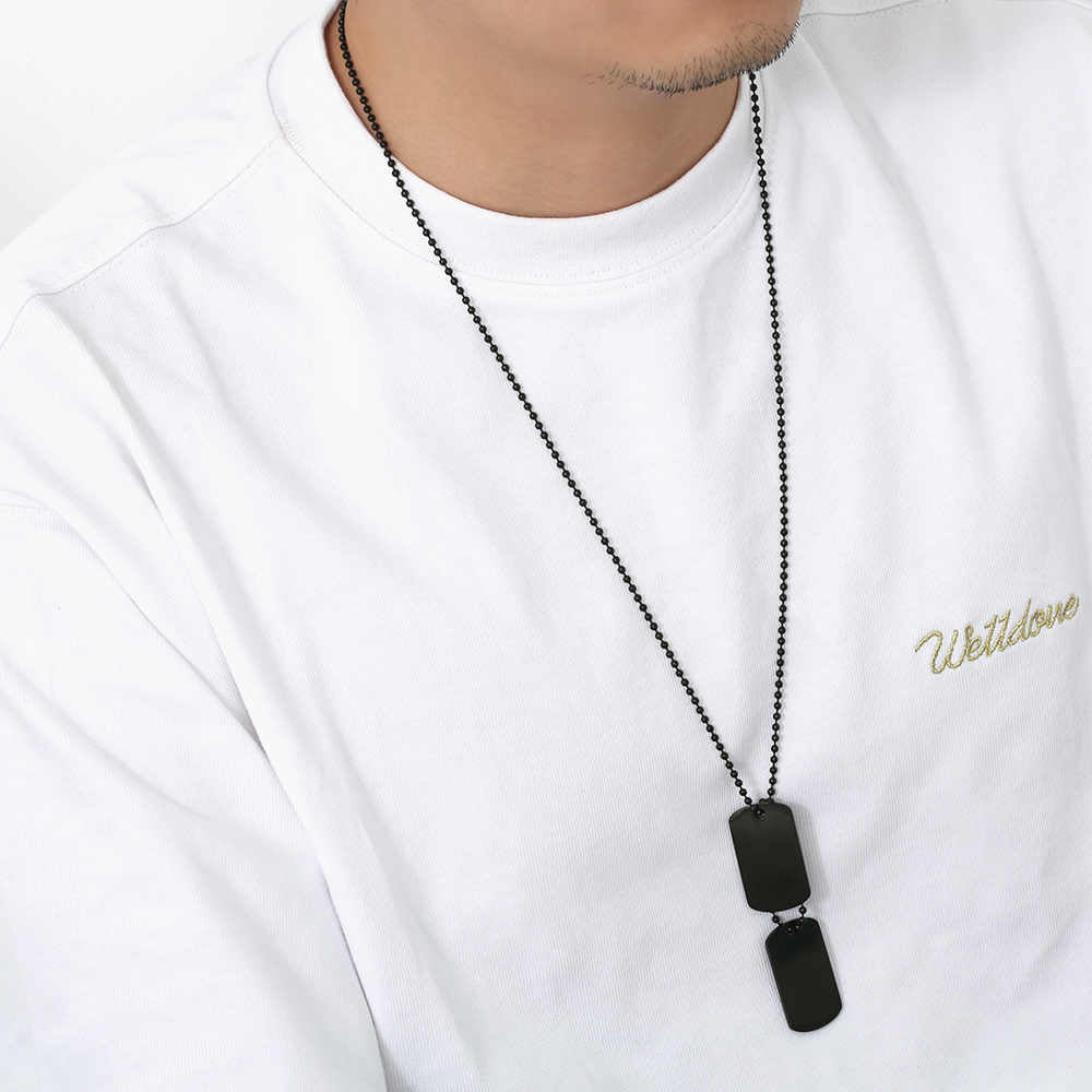 Collier plaque homme en acier inoxydable plaqué or 18 carats