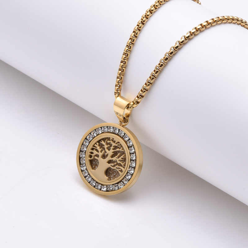 Collier design pour homme en acier inoxydable plaqué or 18 carats