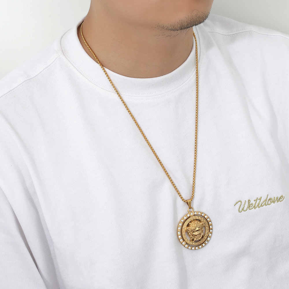 Collier de mode pour hommes en acier inoxydable plaqué or 18 carats