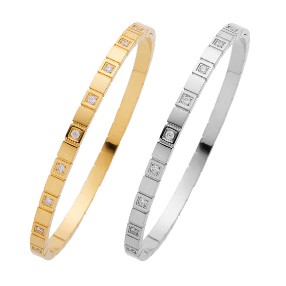 Bracelet jonc carré en acier inoxydable plaqué or 18 carats avec zircons