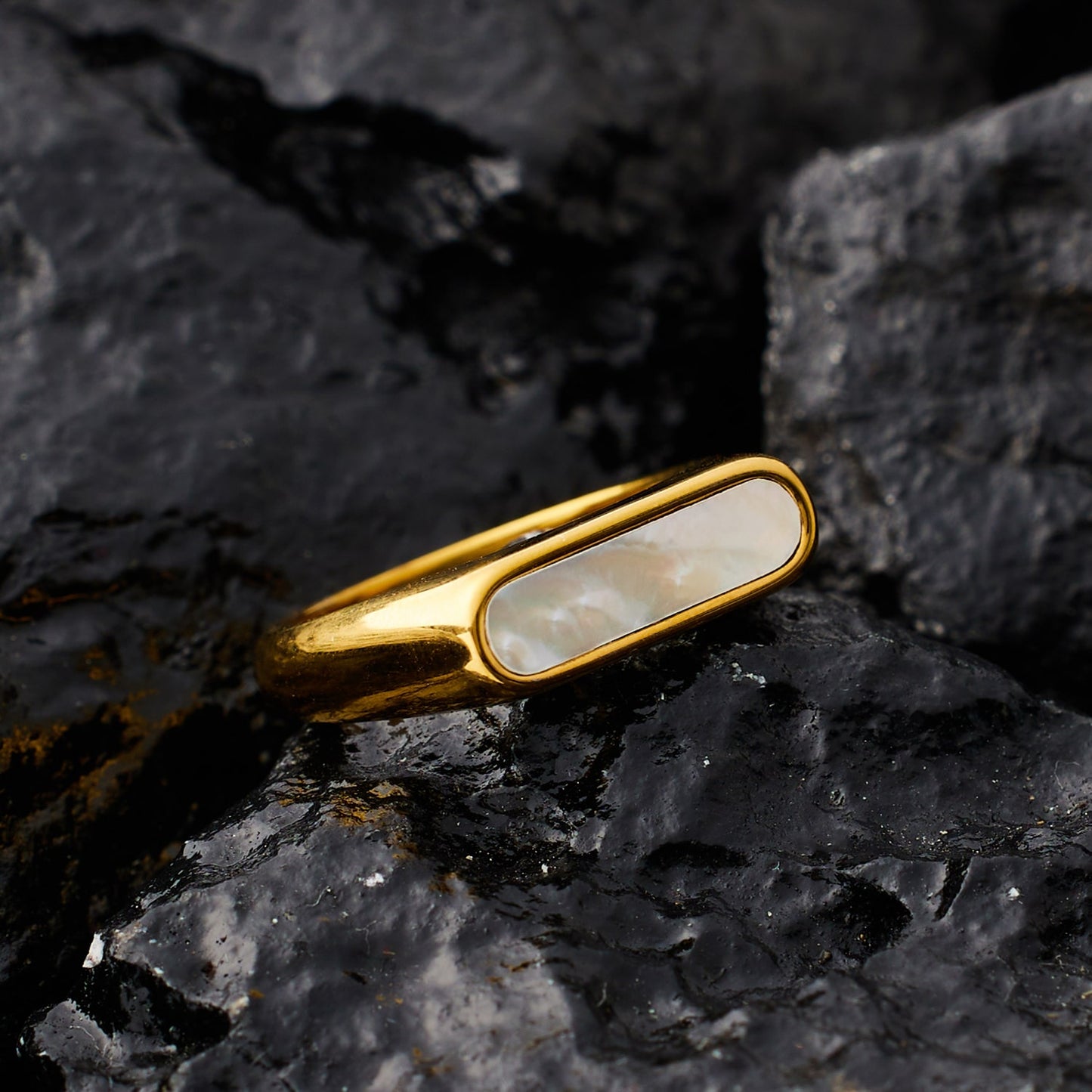 Stainless steel 18K gold plated classic waterproof ring