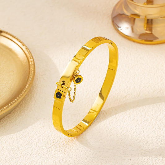 316 Stainless Steel 18K Gold Plated Flower Bangle | Elegant & Delicate