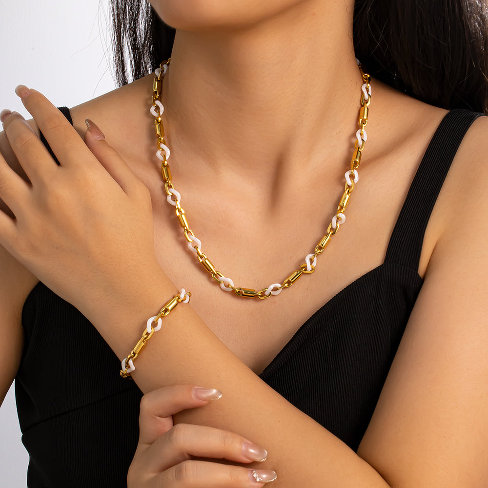 Luna Ceramic Gold Bracelet – White Ceramic & 18K Gold-Plated 316 Stainless Steel, Elegant & Textured