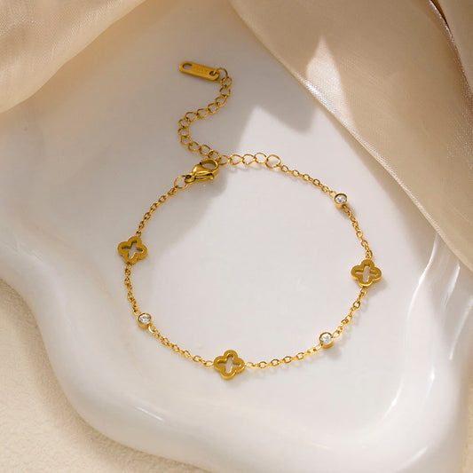 316 Stainless Steel 18K Gold Plated Hollow Four-Leaf Clover Bracelet | Lucky & Stylish Jewelry