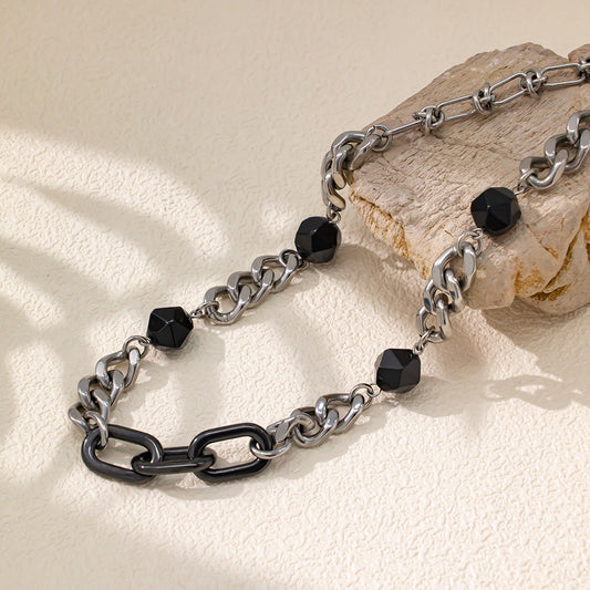 Ceramic and Agate Necklace – Stylish & Artistic Design