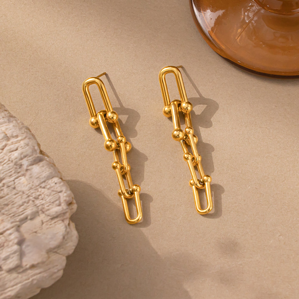 Horseshoe Chain Stud Earrings – 18K Gold-Plated Stainless Steel, Modern & Stylish