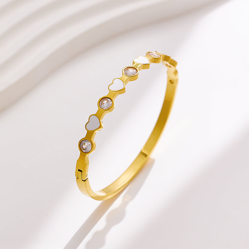 Stainless steel plated 18K gold heart diamond bracelet