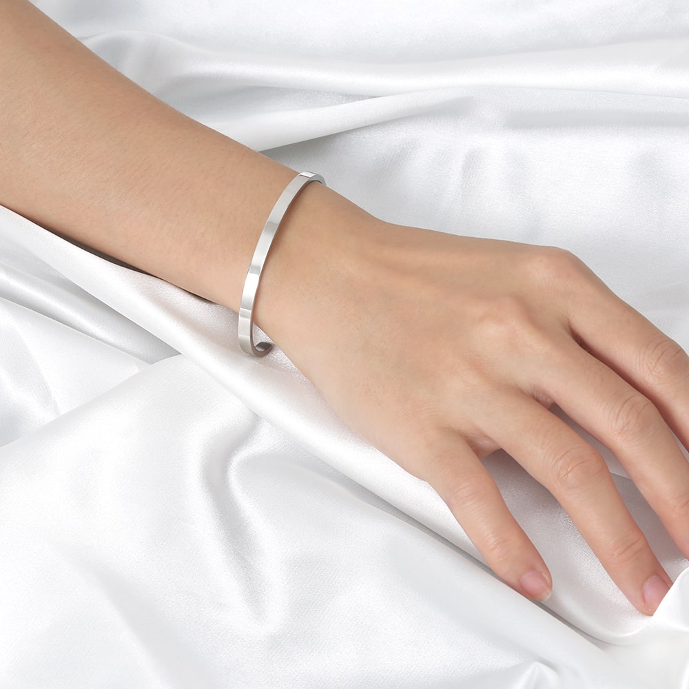 Stainless steel 18K gold plated C-type bangle