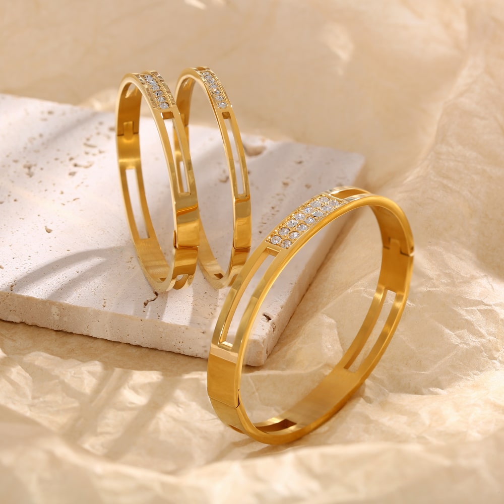 Stainless steel 18K gold plated zircon hollow bangle