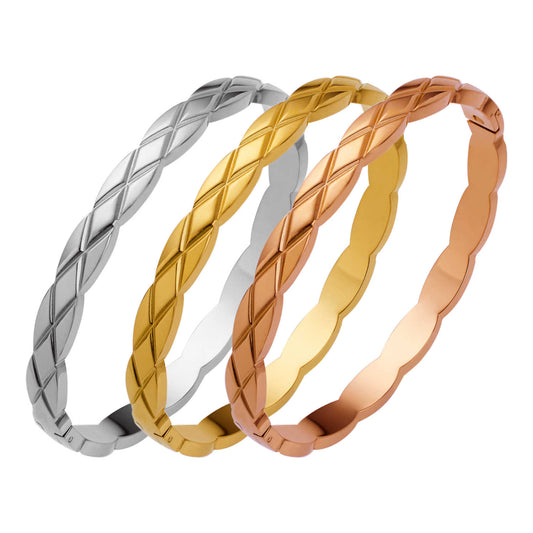 Stainless steel 18K gold plated bread bangle