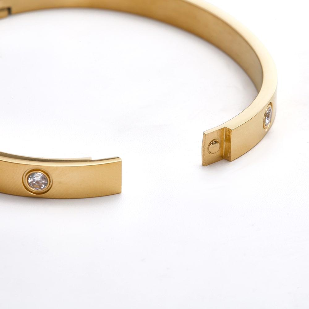 Stainless steel 18K gold plated round layered zircon bangle