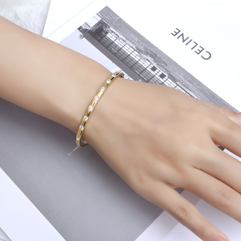 Stainless steel 18K gold plated zircon bangle