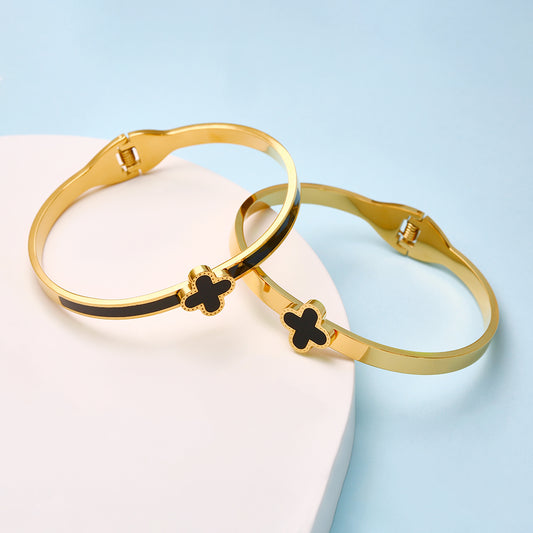 Stainless steel 18K gold plated black four-leaf clover bangle