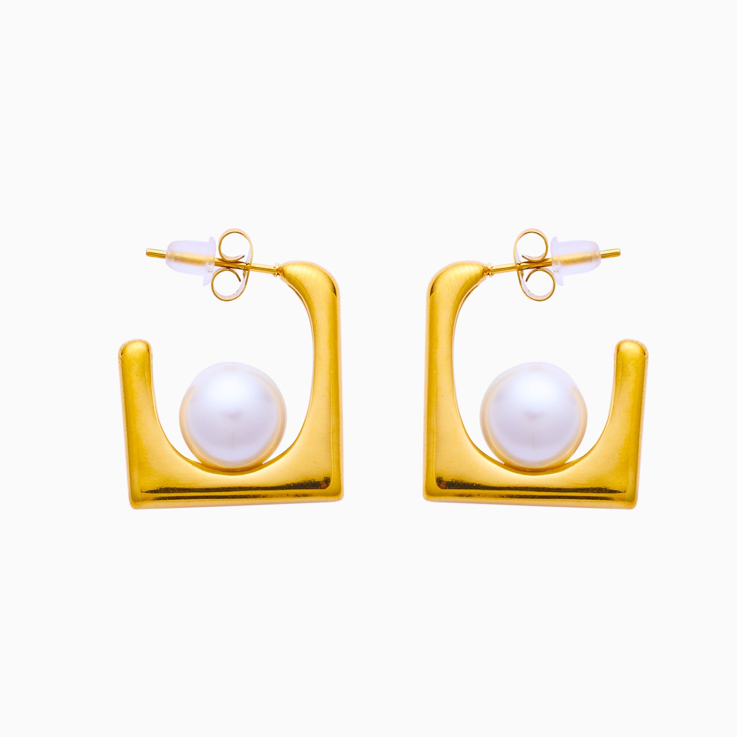 Stainless steel plated 18-karat gold with pearl earrings