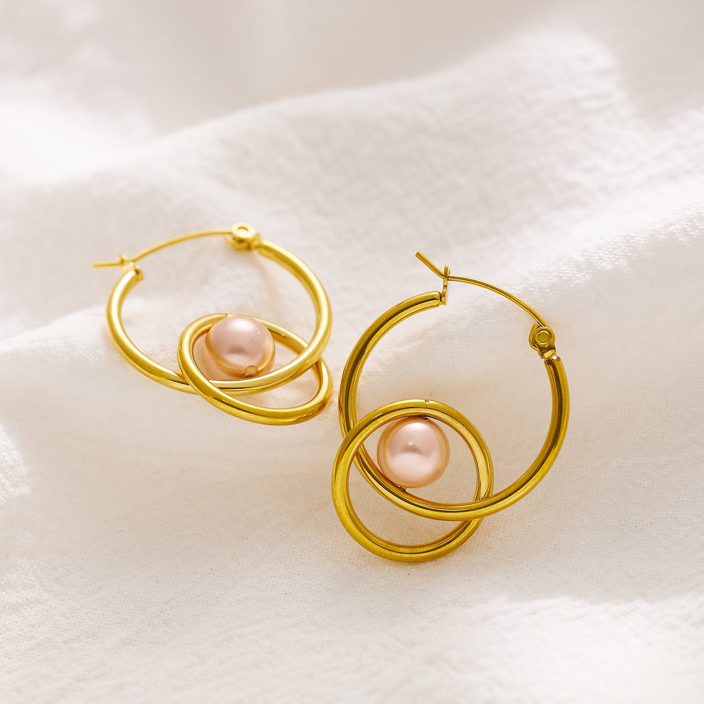 Stainless steel plated 18-karat gold double hoop with pearl earrings