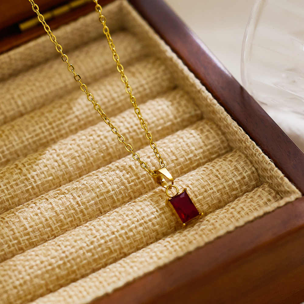 Stainless steel 18K gold plated zircon necklace