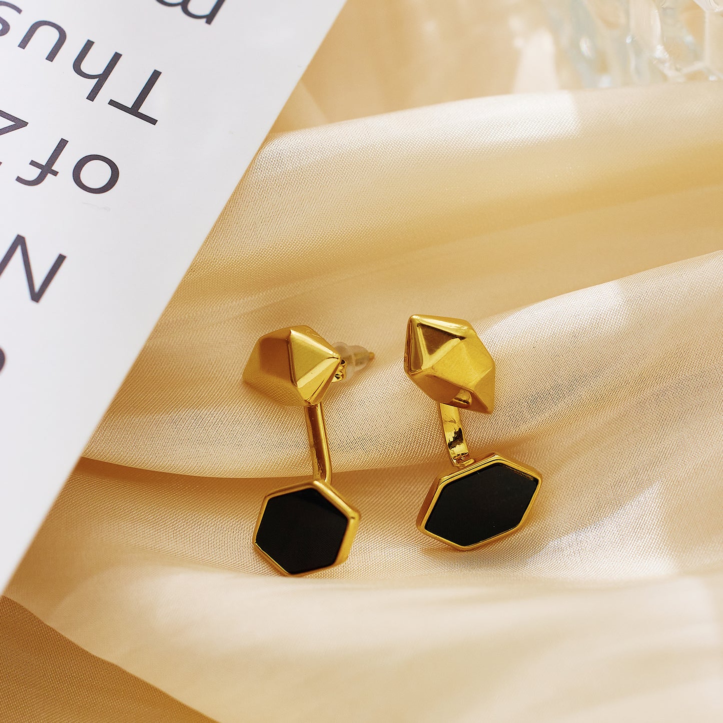 High sensitivity earrings in stainless steel plated 18K gold