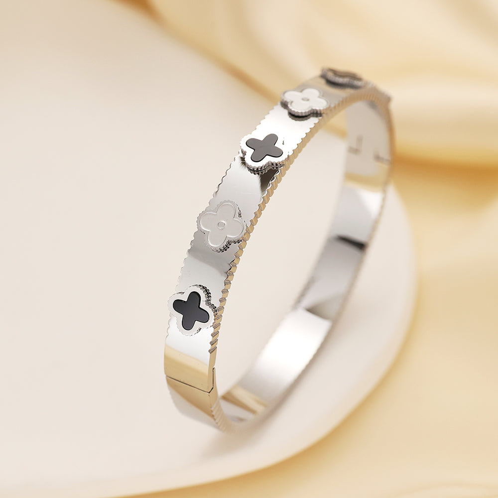 Stainless steel 18K gold-plated four-leaf clover bracelet