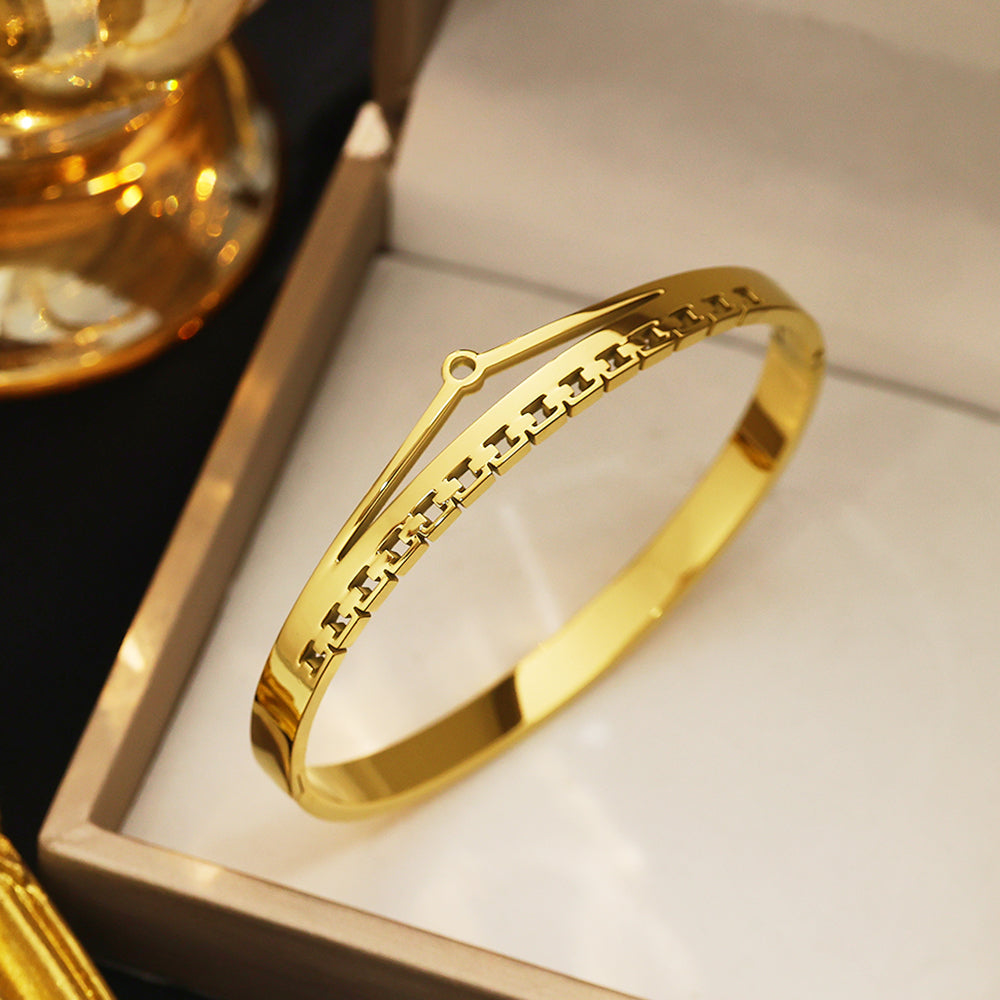 Stainless steel plated 18-karat gold high-grade bracelet