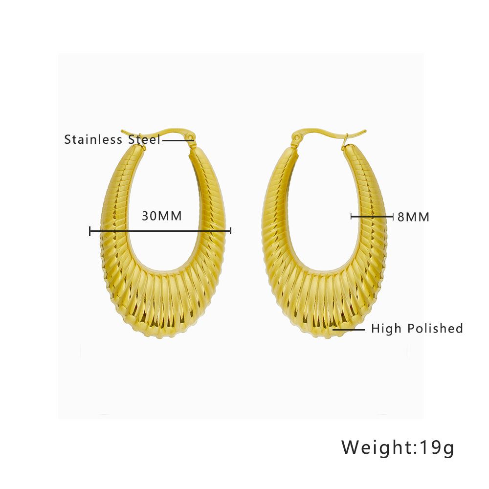 U-cut earrings in stainless steel plated 18K gold