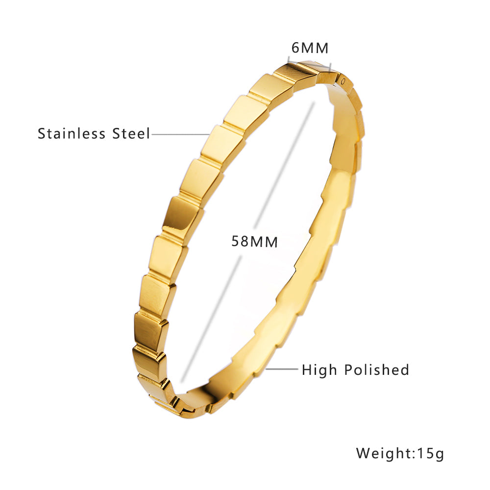 Stainless steel plated snake bracelet in 18-karat gold